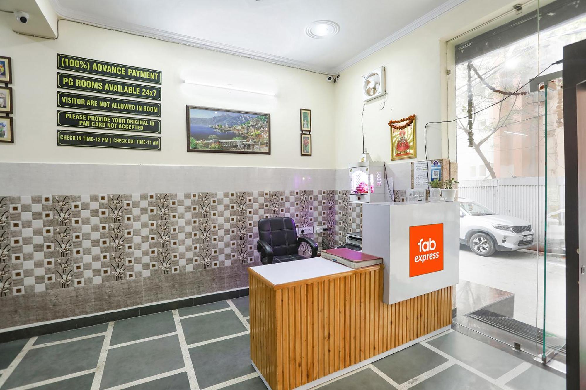 Fabexpress Asp Royal Residency Inn- Janakpuri Delhi  Exterior foto