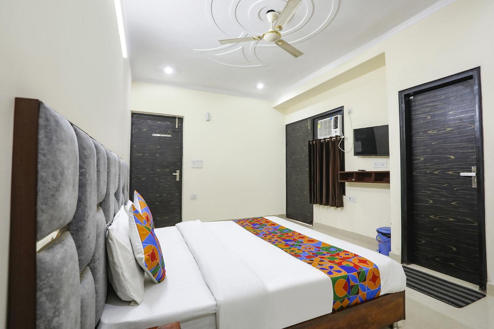 Fabexpress Asp Royal Residency Inn- Janakpuri Delhi  Exterior foto