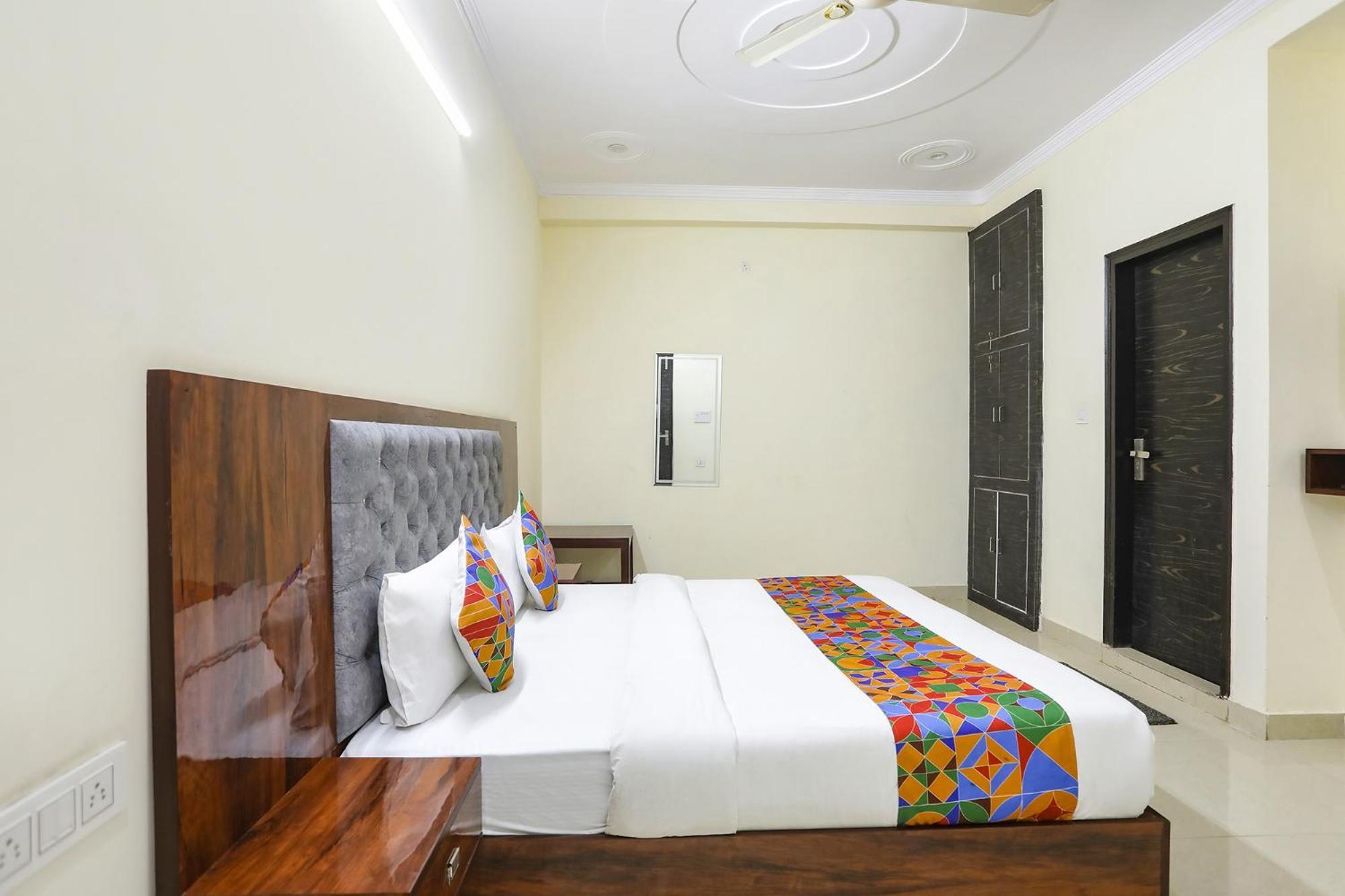 Fabexpress Asp Royal Residency Inn- Janakpuri Delhi  Exterior foto